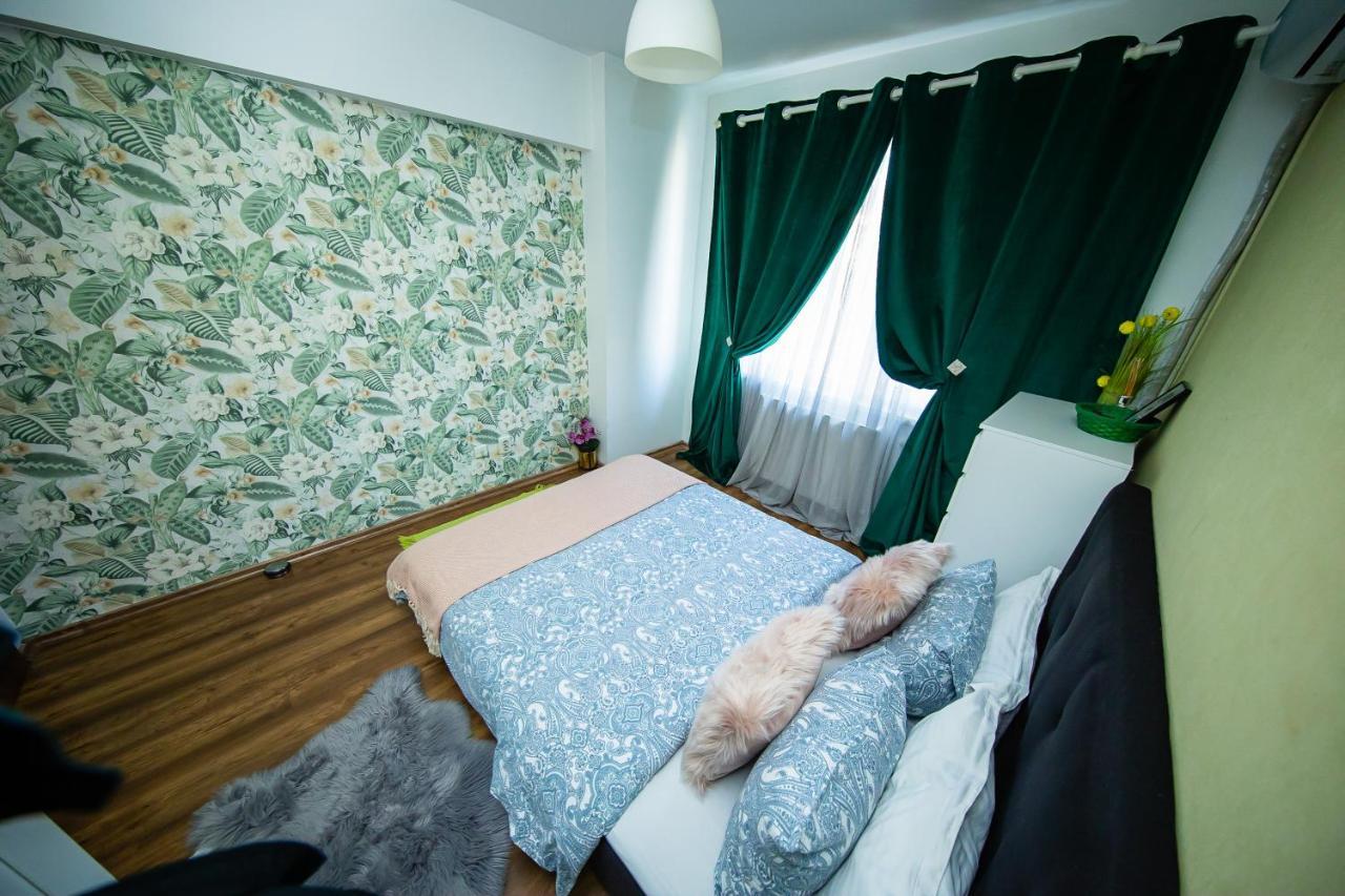 Smart Palas Apartament Iasi Exterior photo