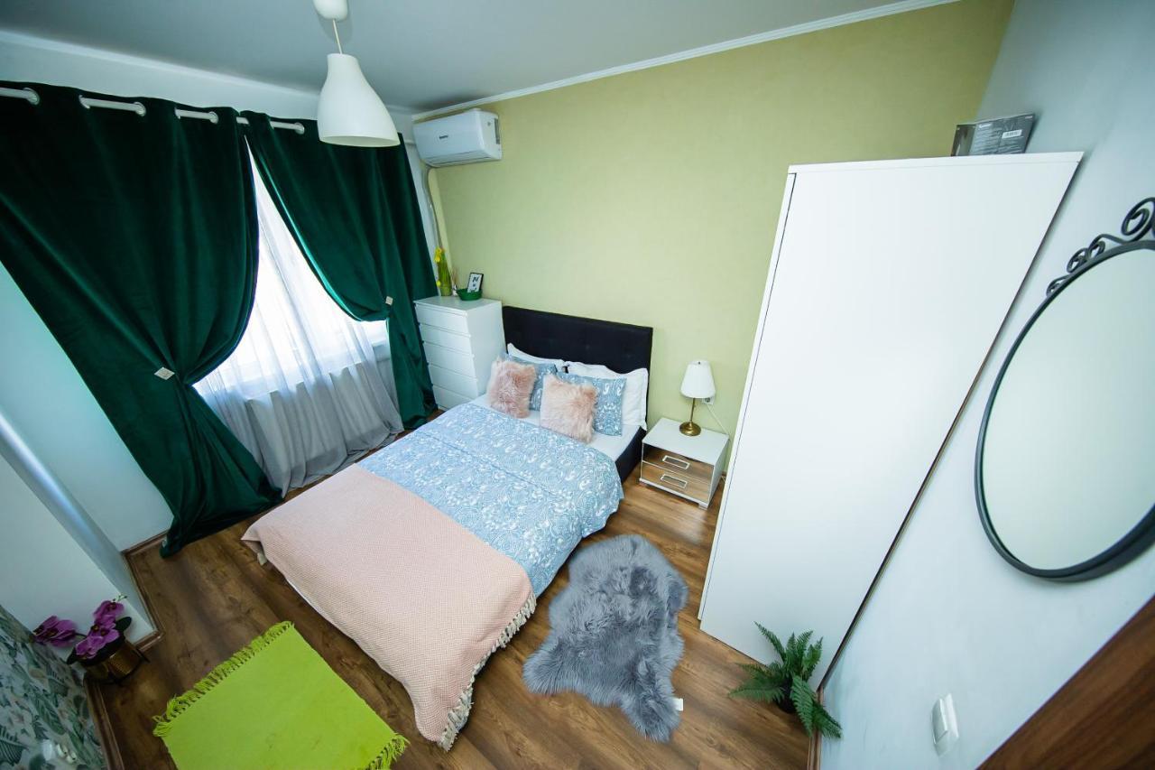 Smart Palas Apartament Iasi Exterior photo