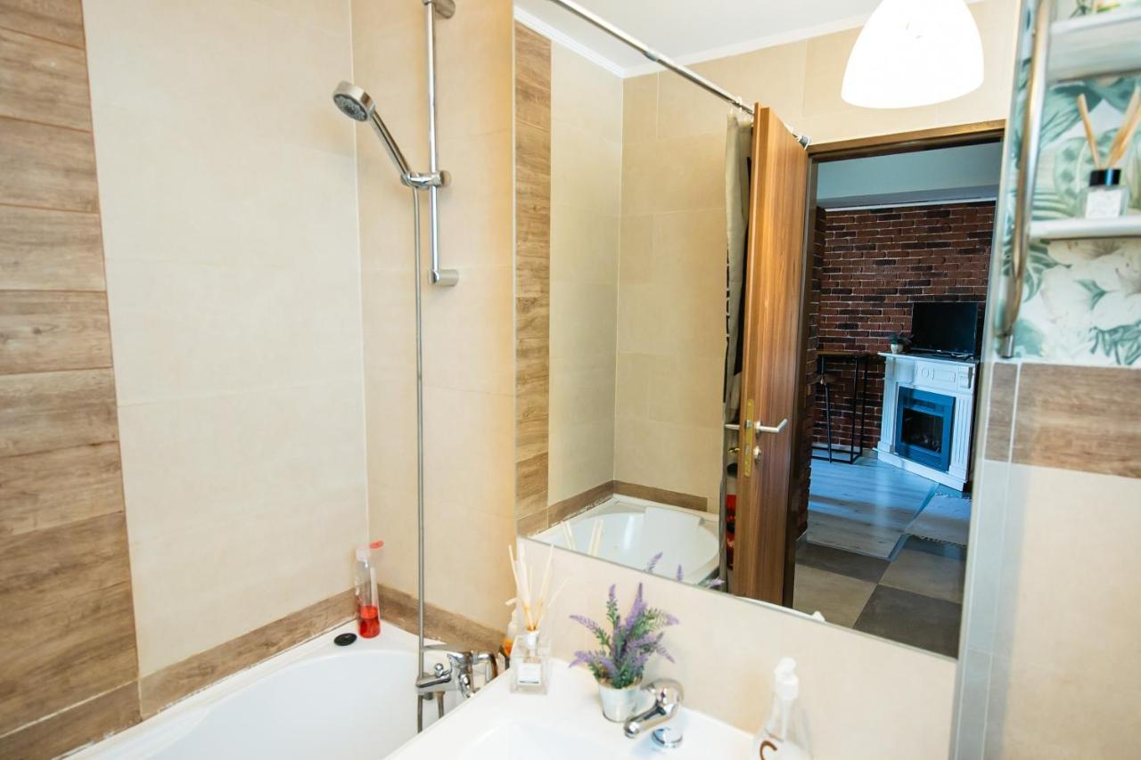 Smart Palas Apartament Iasi Exterior photo
