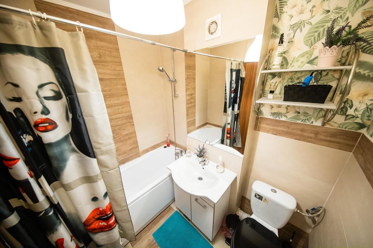 Smart Palas Apartament Iasi Exterior photo